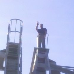 Пара МЖ ищет молодую красивую девушку для секса втроём в е